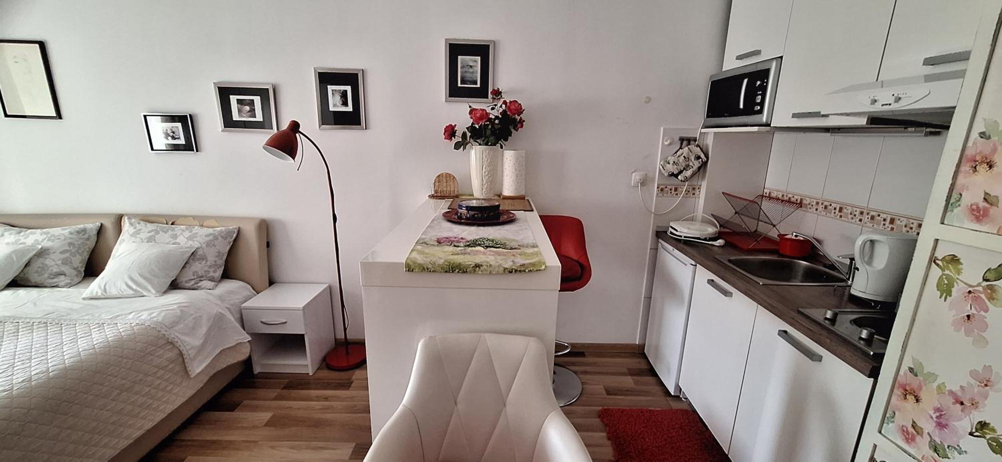 Klara Studio Apartman สปลิท ภายนอก รูปภาพ